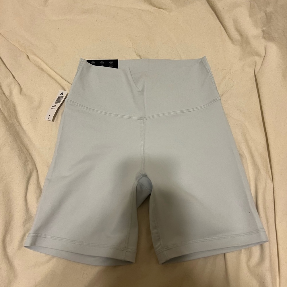TNA LIFE atmosphere shorts